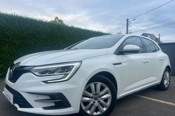 RENAULT MEGANE IV SOCIETE